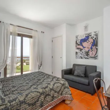 Beautiful Algarve 5 Bedrooms Pilar Amazing & Sea Views فيلة البوفيرا