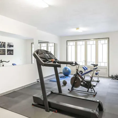 Beautiful Algarve 5 Bedrooms Pilar Amazing & Sea Views فيلة *