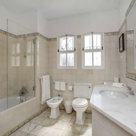 Beautiful Algarve 5 Bedrooms Pilar Amazing & Sea Views فيلة *